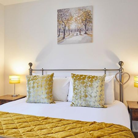 Host & Stay - Redsky House Γουίτμπι Εξωτερικό φωτογραφία